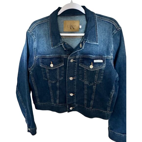 Calvin Klein Women's Jean Jacket w/ just the right amount of give  NWOT -Large - Picture 1 of 8